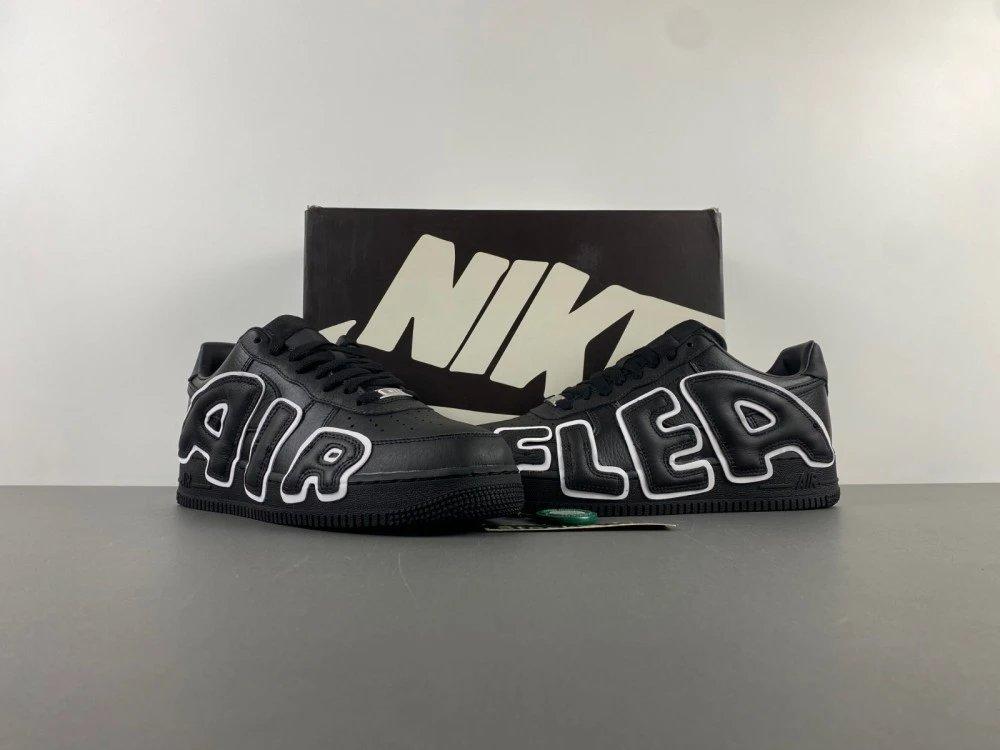Nike Air Force 1 Sneakers