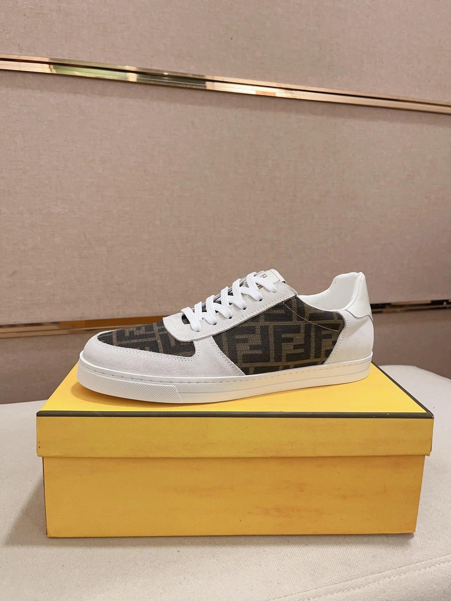 Fendi Sneakers