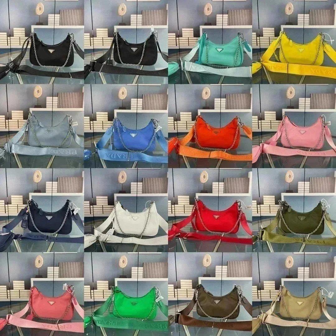 Prada Re-Edition 2005 Nylon Ba