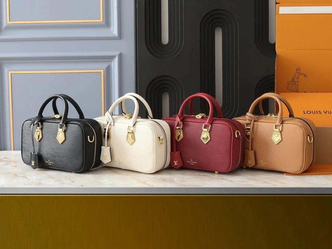 Louis Vuitton Epi Camera Bag