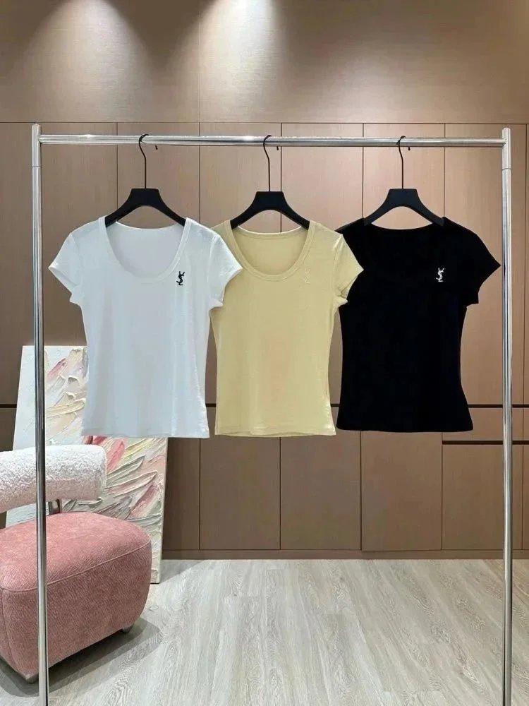 Yves Saint Laurent T-Shirt
