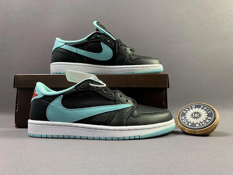 Nike Air Jordan 1 Low Sneakers