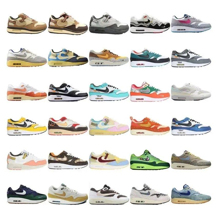 Nike Air Max Sneakers