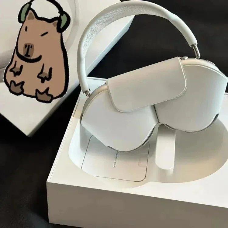Apple AirPods Max Headphones