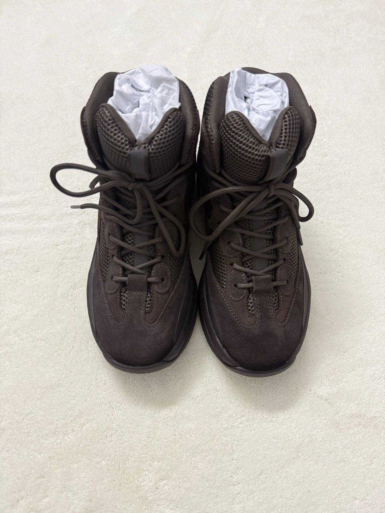 Adidas Yeezy 500 Sneakers