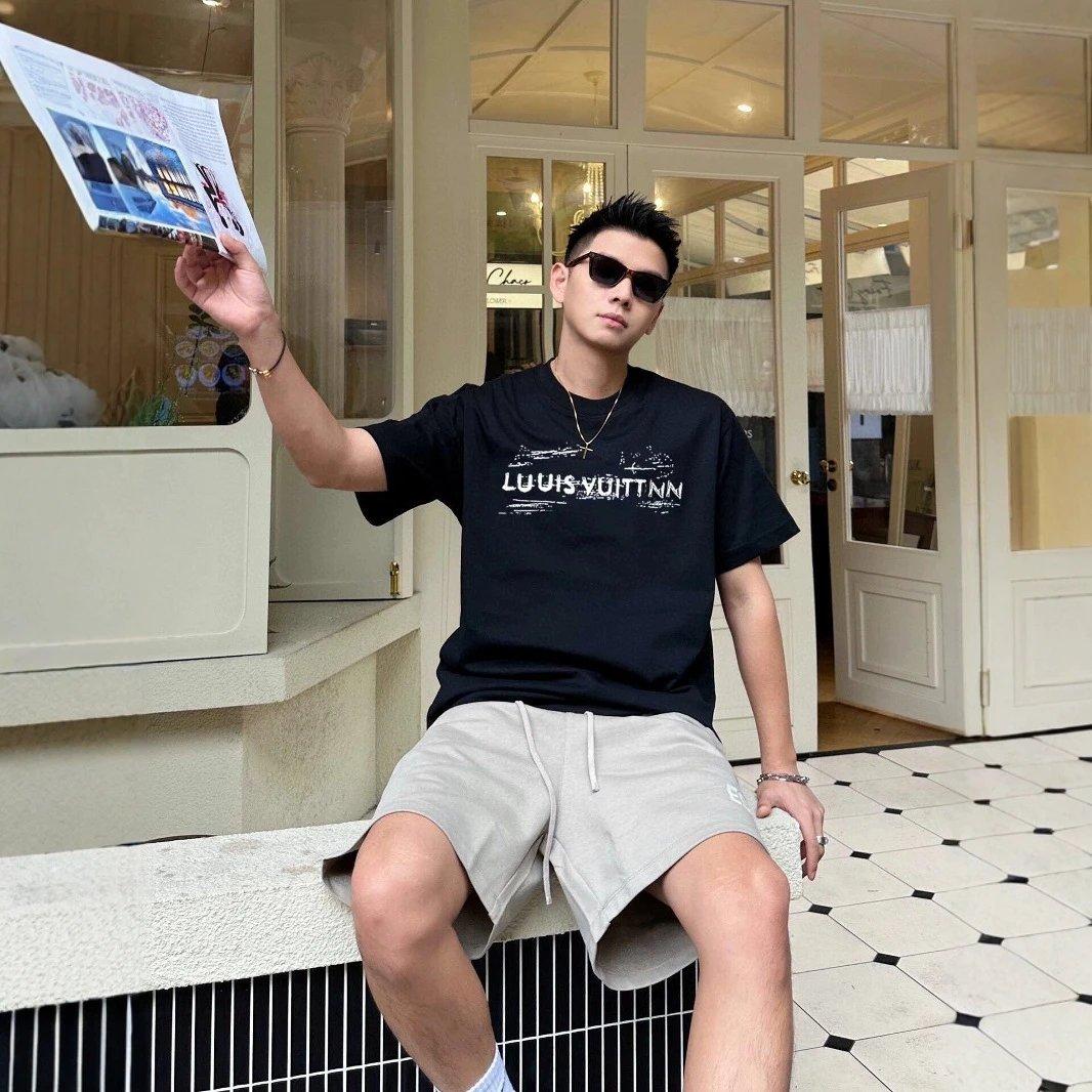 Louis Vuitton T-Shirt